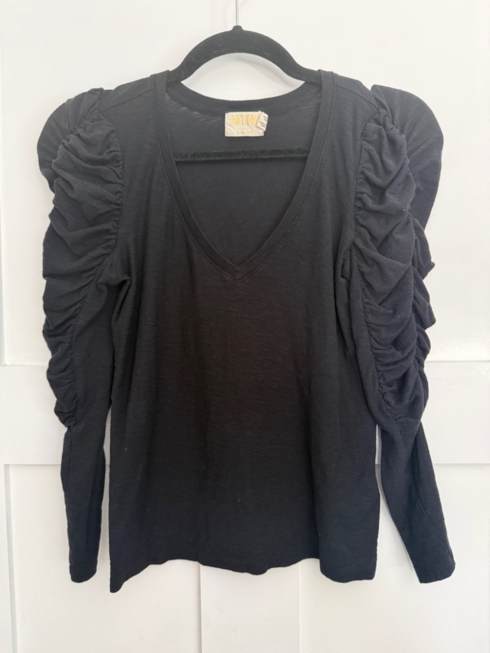 NATION LTD Renee puff shirred long sleeved v neck top in BLACK XS